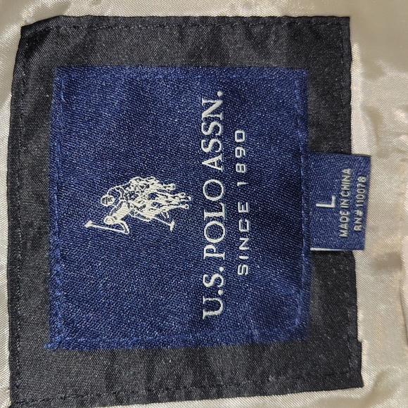 NWOT!! U.S. POlO ASSN. Signature Vest Men's Size L - Picture 7 of 10